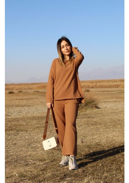 Kahve Fitil Detaylı Takım indirimleri