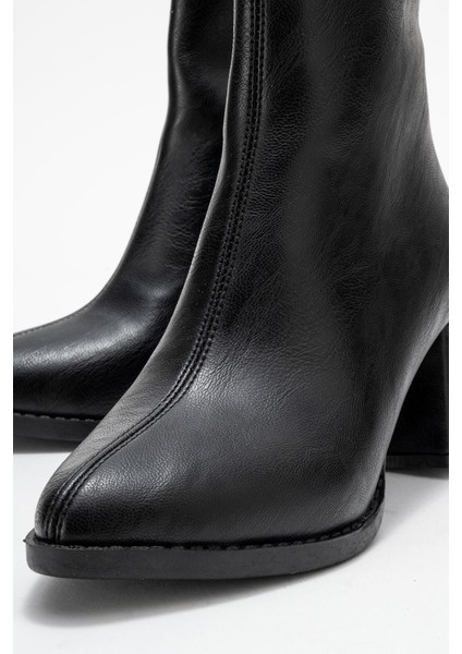 Sade Dikişli Fermuarlı Kadın Topuklu Bot Siyah Cilt modelleri