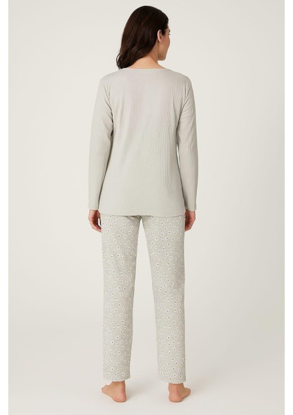 Kadın 06028 Raporlu Interlok Uzun Kol Pijamatakımı Yeşil fiyatları