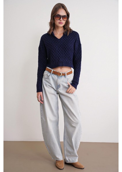 6896 Kadın Örgü Detaylı Crop Triko Kazak Lacivert fiyatları