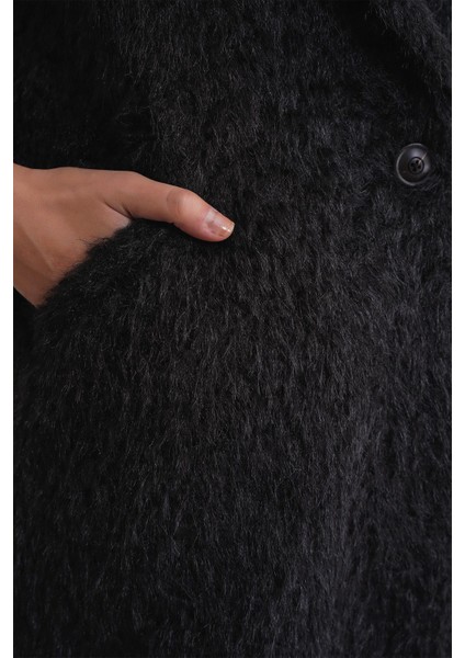4746 Kadın Uzun Tüylü Manto Siyah
