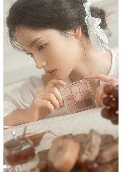 Mat ve Işıltılı Renk Seçenekleri Sunan Far Paleti Dasıque Shadow Palette (#24 Muted Nuts)