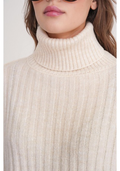 6928 Kadın Fitilli Balıkçı Yaka Triko Kazak Naturel