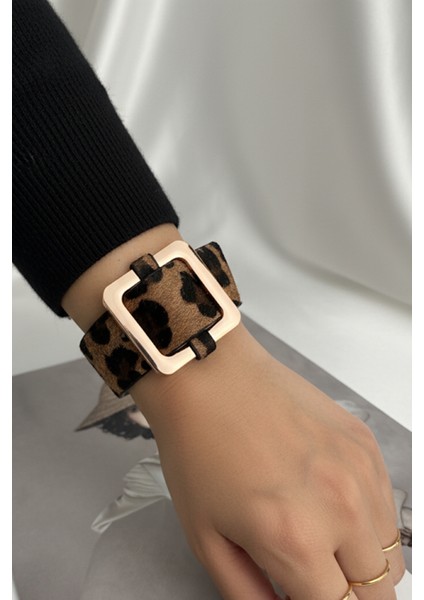 Leopar Desenli Büyük Toka Detaylı Bileklik (25CM)