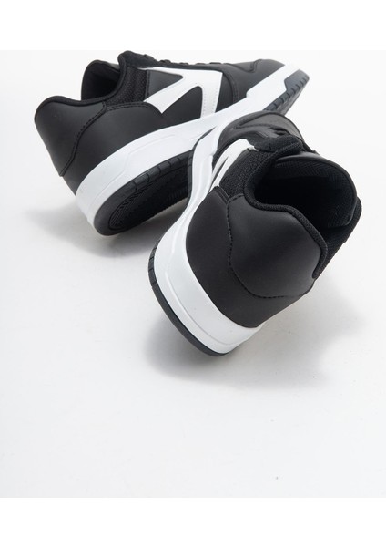 Kadın Spor Ayakkabı; Siyah Beyaz fırsatları