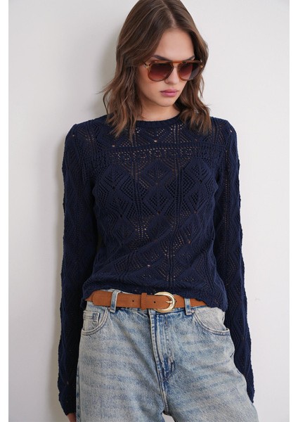 6867 Kadın Kare Desen Ajurlu Triko Kazak Lacivert modelleri
