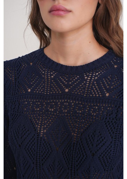 6867 Kadın Kare Desen Ajurlu Triko Kazak Lacivert