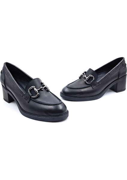 SV350 Hakiki Deri 5 cm Topuklu Siyah Kadın Klasik Loafer Ayakkabı