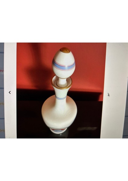 Fransız Grand Marnier Beyaz Opalin Vazo 31,5 cm Boyunda indirimleri