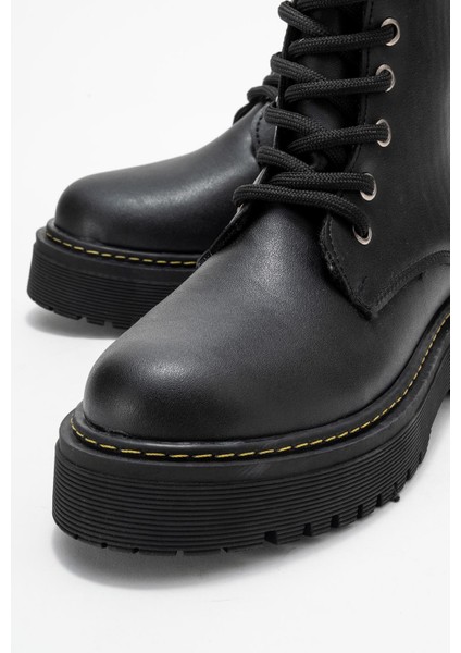 Düz Taban Uzun Kadın Bot Siyah Cilt Sarı fırsatları