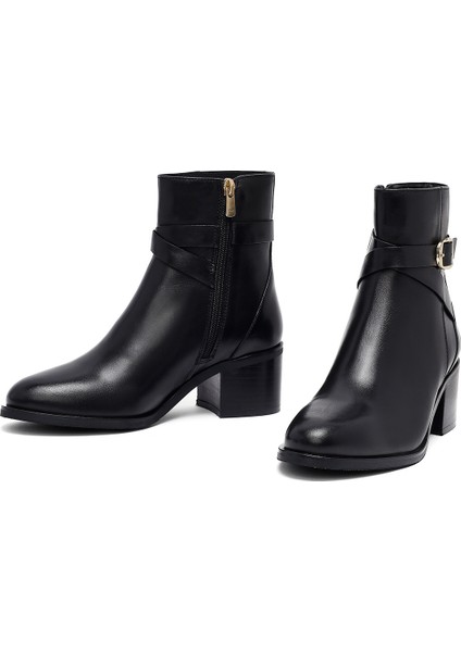 Kadın Siyah Fermuarlı Kalın Topuklu Deri Bot 25WFD281518 modelleri