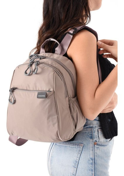 Yumuşak Dokulu Suya Dayanıklı Paraşüt Kumaş Laptop Bölmeli 4 Gözlü Kadın Seyahat Okul Günlük Spor Sırt Çantası