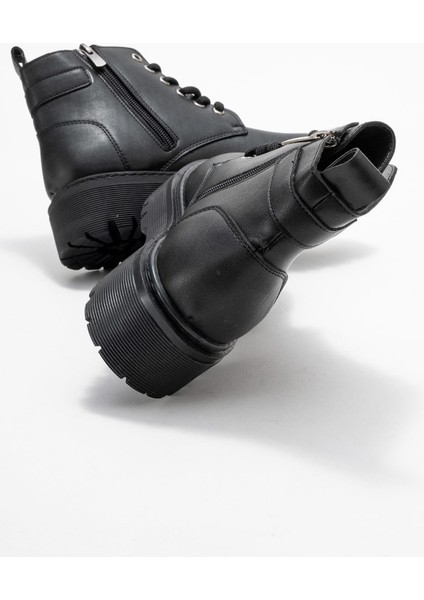 Düz Taban Kısa Kadın Bot Siyah Cilt fırsatları