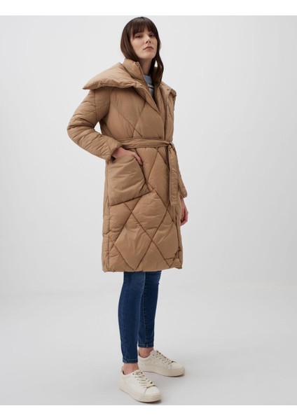 Deve Tüyü Düz Kesim Kuşaklı Kapitone Şişme Kaban