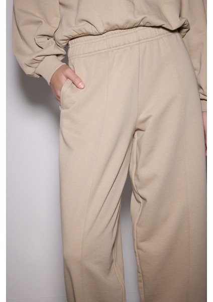 Dikişli Balon Kol Sweatshirt