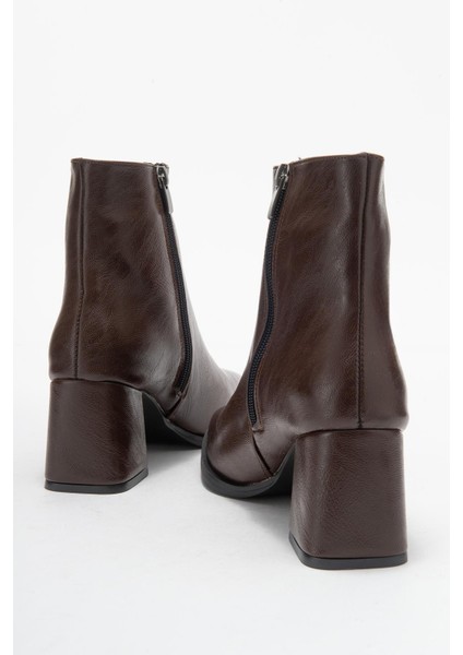 Küt Burunlu Sade Lastikli Kadın Topuklu Bot Kahve Cilt fırsatları