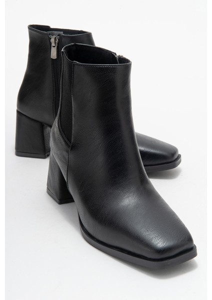 Küt Burunlu Sade Lastikli Kadın Topuklu Bot Siyah Cilt