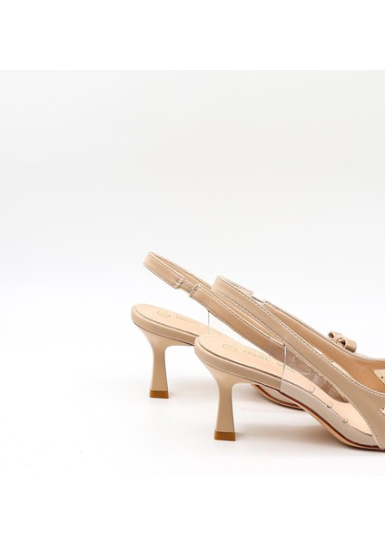 Kısa Topuk Arkası Açık Taşlı Fiyonk Detaylı Stiletto KB252 Bej modelleri