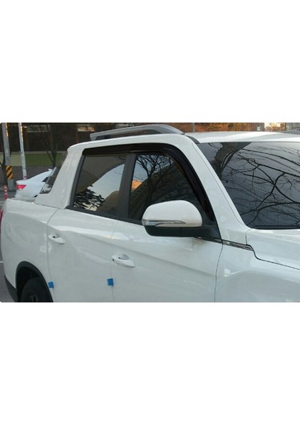 Ssangyong Musso Grand – Siyah Cam Rüzgarlığı -Kore Malı fiyatları