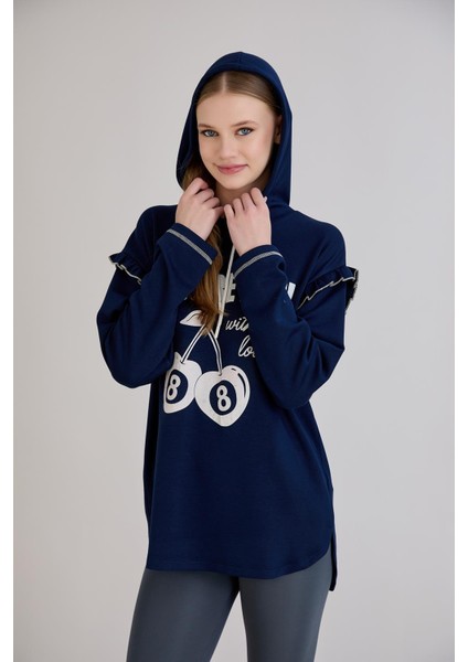 Kiraz Baskılı Kapşonlu Sweatshirt fırsatları