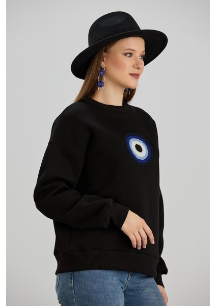 Kadın Siyah Renk Nazar Boncuklu Bisiklet Yaka Üç Iplik Sweatshirt fiyatları