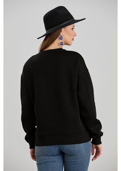 Kadın Siyah Renk Nazar Boncuklu Bisiklet Yaka Üç Iplik Sweatshirt modelleri