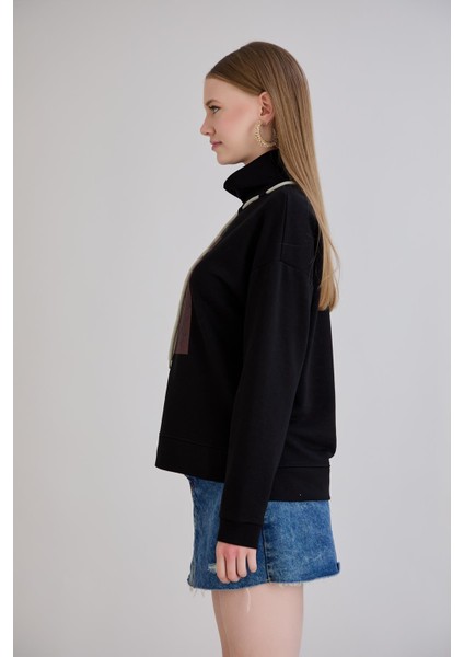 Kadın Bebe Yaka Arkası Uzun Midi Boy Balıkçı Kordonlu Siyah Sweatshirt