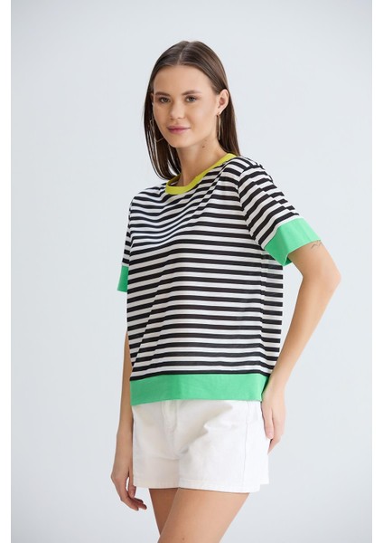 Etek ve Kol Bantlı Tshirt modelleri