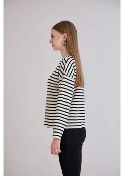 Dikiş Detay Çizgili Sweatshirt indirimleri