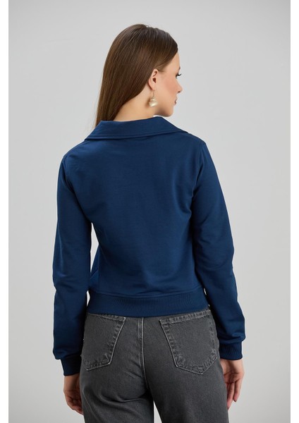 Kadın Gömlek Yakalı İki İplik Basic Crop Sweatshirt indirimleri