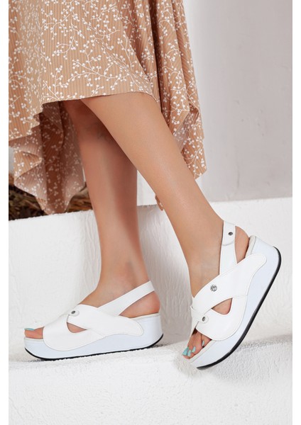 Brill Anatomik Ortopedik Bantlı Kadın Sandalet