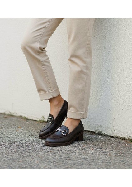 SV350 Hakiki Deri 5 cm Topuklu Kahverengi Kadın Klasik Loafer Ayakkabı