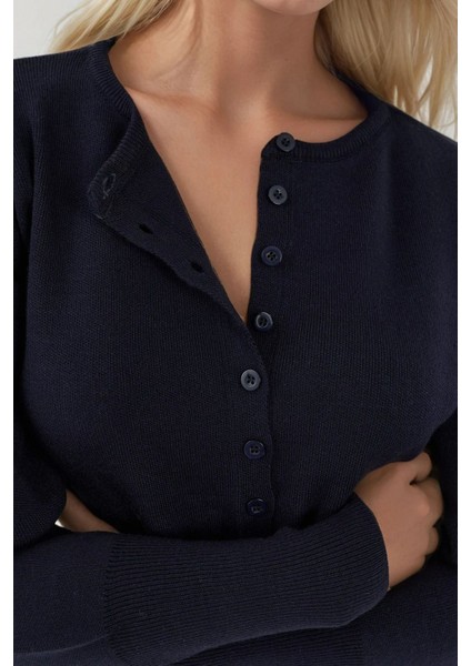 Kadın Slim Fit Yuvarlak Yaka Örgü Hırka Blue modelleri