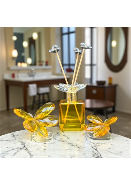 Kristal Kelebek Figürlü Cam Oda Kokusu ve Dekoratif Biblo Seti – 3 Parça modelleri