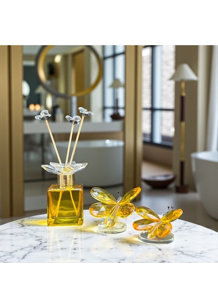 Kristal Kelebek Figürlü Cam Oda Kokusu ve Dekoratif Biblo Seti – 3 Parça fırsatları