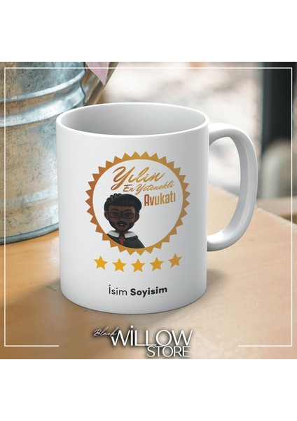 Yılın En Yetenekli Avukatı Temalı Kişiye Özel Isimli Seramik Kupa Bardak