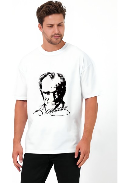 Erkek Bisiklet Yaka Kısa Kollu Atatürk Baskılı %100 Pamuk T-Shirt