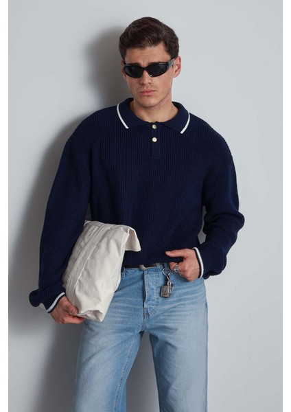 Erkek Oversize Polo Yaka Kontrast Detaylı Triko Kazak Lacivert