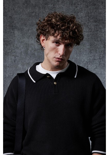 Erkek Oversize Polo Yaka Kontrast Detaylı Triko Kazak Siyah indirimleri