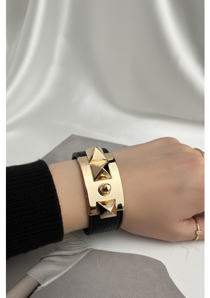 Altın Metal Detaylı Siyah Deri Bileklik (22CM) fiyatları