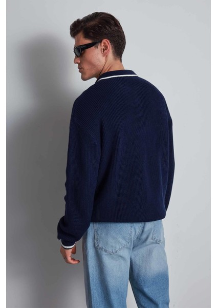 Erkek Oversize Polo Yaka Kontrast Detaylı Triko Kazak Lacivert
