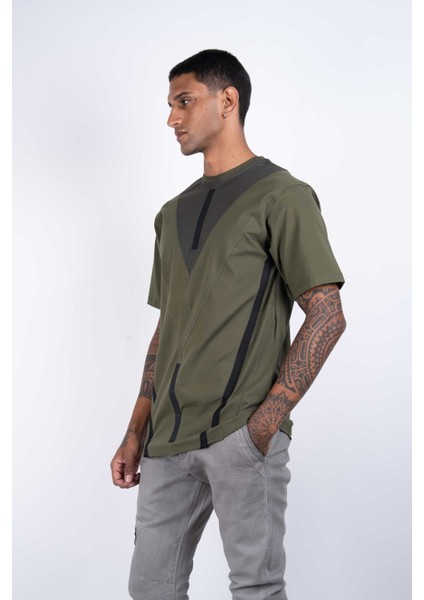 Erkek Kısa Kollu Haki Renkli, Poplin Garnili, Baskılı, Regular Fit Örme T-Shirt fırsatları