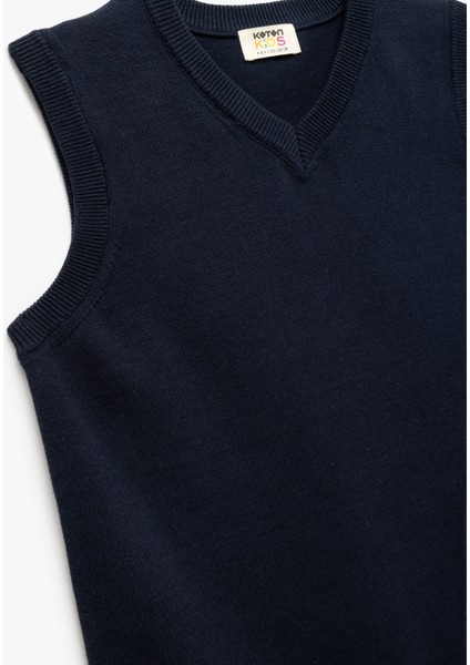 Kolsuz V Yaka Triko Okul Süveteri modelleri