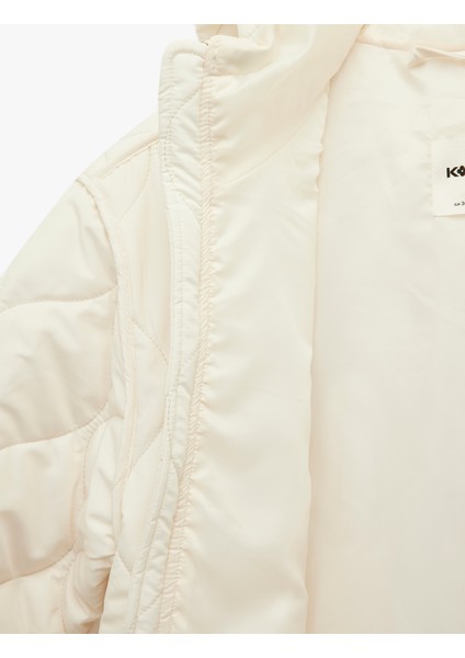 Uzun Kollu Cepli Fermuarlı Kapüşonlu Kapitone Mont fırsatları