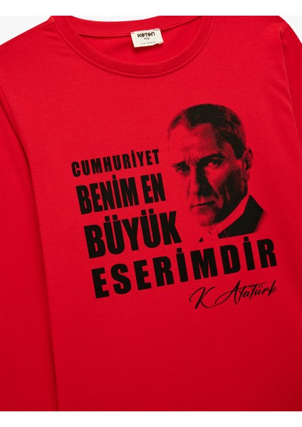 Pamuklu Uzun Kollu Bisiklet Yaka Atatürk Baskılı Tişört modelleri