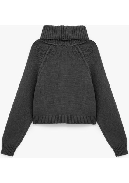 Uzun Kollu Dikiş Detaylı Balıkçı Yaka Triko Kazak fırsatları