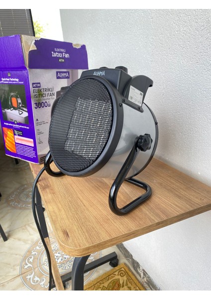 Auhma Fanlı Isıtıcı Elektrikli 3000W Fan 2.5 kg 27X17X28.5 cm Gri Renk Isıtıcı Havayı Kurutmaz