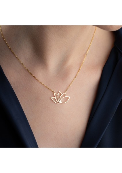 925 Ayar Gümüş Modern Lotus Çiçeği Kolye