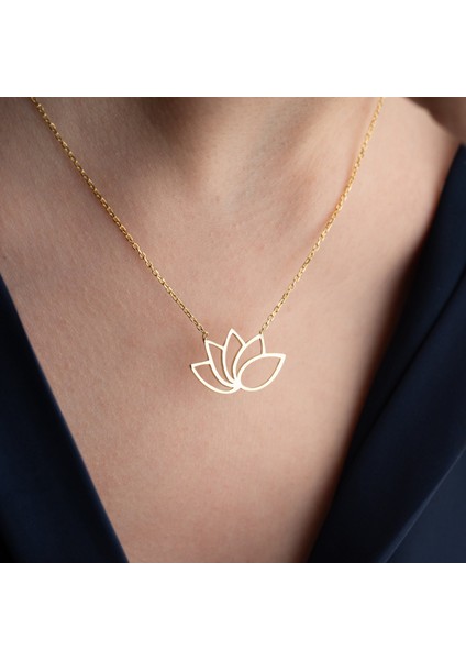 925 Ayar Gümüş Modern Lotus Çiçeği Kolye indirimleri