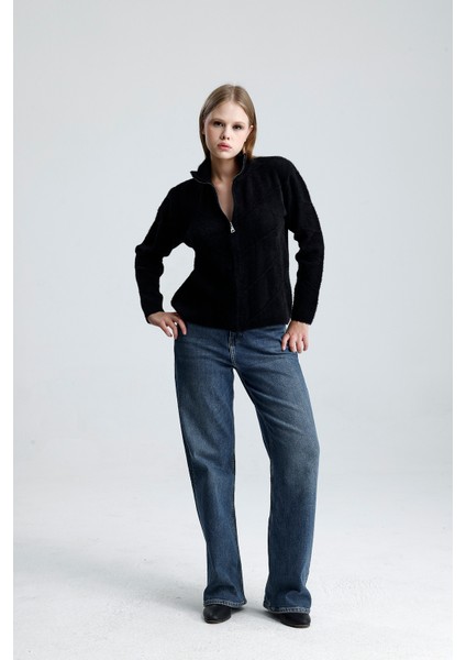 Fermuarlı Kısa Yumuşak Sakallı Hırka